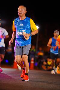 BIB: 2013, 4223
                            <button type="button" onclick="openModal(21570687)" class="btn btn-primary btn-sm float-right btn-popup" data-toggle="modal" data-target=".modal-high-quality">
                        <i class="fas fa-shopping-cart"></i> Add to Cart
                    </button>
                                            <button type="button" onclick="isThisMe(21570687, true)" class="btn btn-success btn-sm float-right btn-popup btn-isme hidden" data-toggle="tooltip" data-placement="bottom" title="นี่คือรูปของคุณใช่ไหม คลิกที่นี่เพื่อเอาเข้าอัลบั้ม">
                        <i class="fas fa-plus"></i> Add to album
                    </button>
                    <button type="button" onclick="isThisMe(21570687, false)" class="btn btn-warning btn-sm float-right btn-popup btn-isnotme hidden">
                        <i class="fas fa-ban"></i> Remove from album
                    </button>